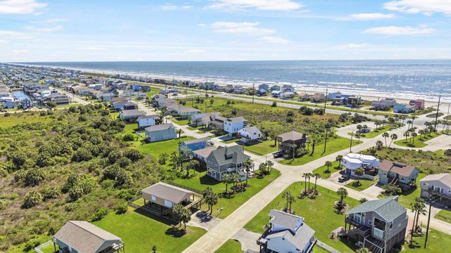 22426 Vista Del Mar, Galveston, TX 77554