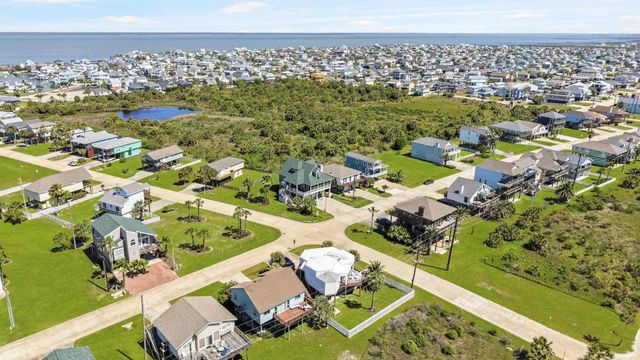 22426 Vista Del Mar, Galveston, TX 77554
