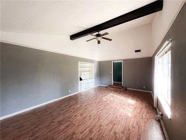 600 S Minnesota St, Beeville, TX 78102