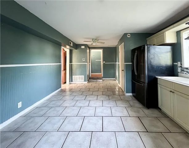 600 S Minnesota St, Beeville, TX 78102