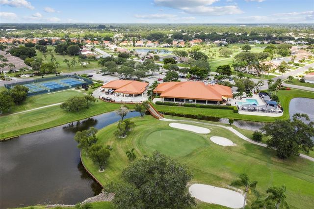 4327 MURFIELD DRIVE E, Bradenton, FL 34203