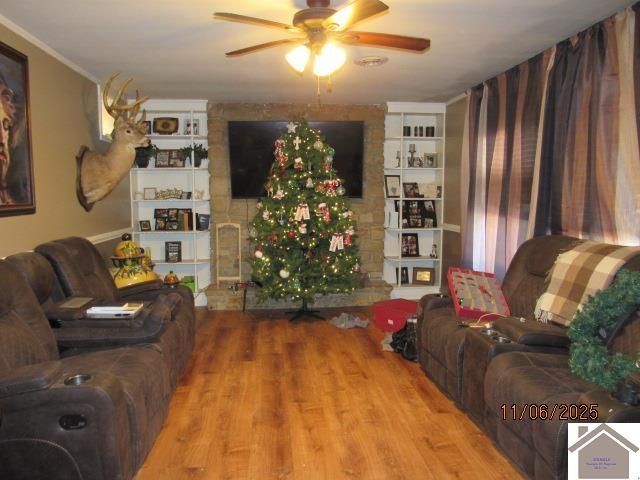 155 DeAnne, Ledbetter, KY 42058