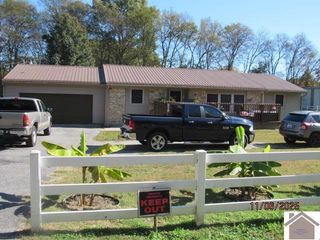 155 DeAnne, Ledbetter, KY 42058