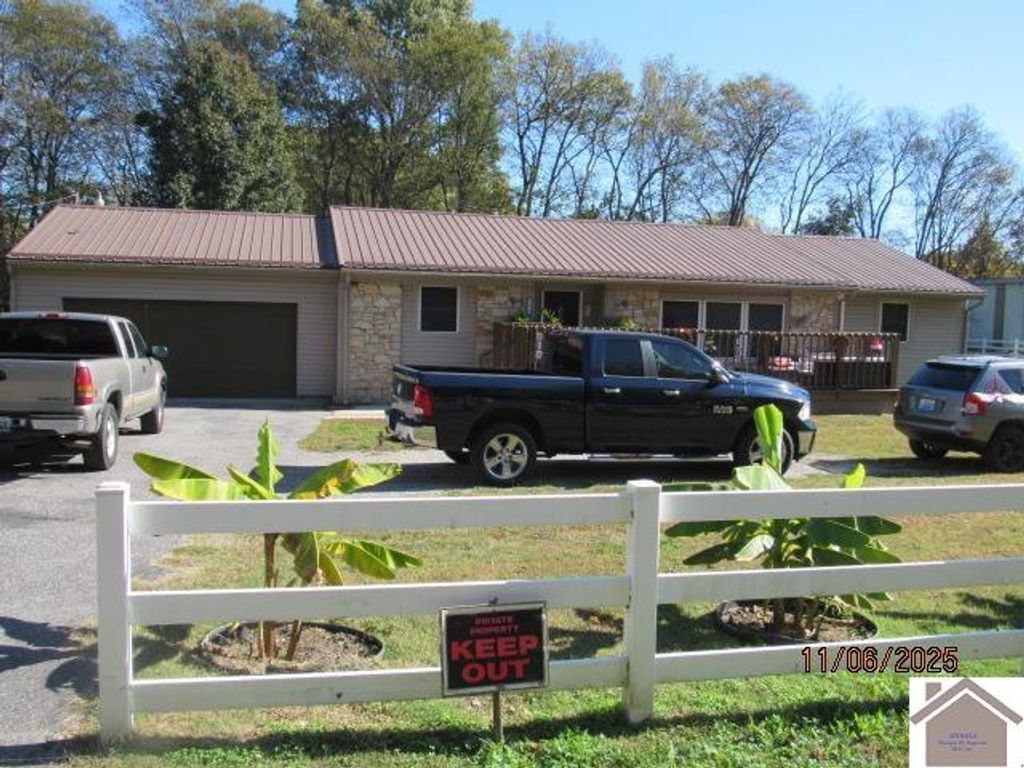 155 DeAnne, Ledbetter, KY 42058