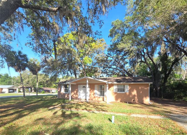 10090 N CITRUS SPRINGS BOULEVARD, Citrus Springs, FL 34434