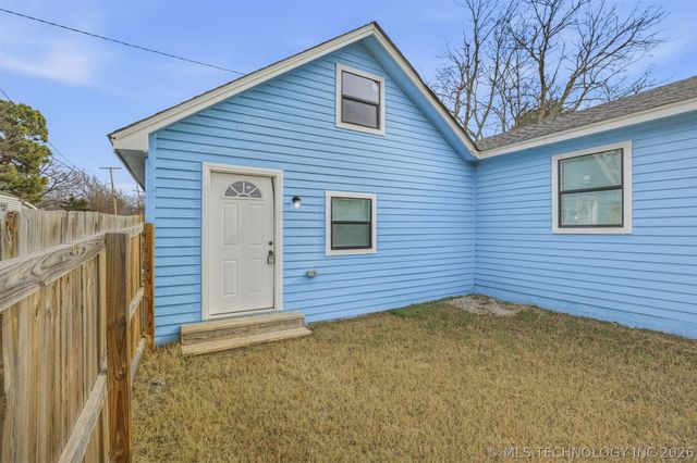2807 E 3rd Street, Tulsa, OK 74104