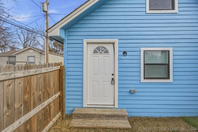 2807 E 3rd Street, Tulsa, OK 74104