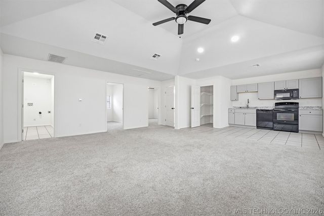 2807 E 3rd Street, Tulsa, OK 74104