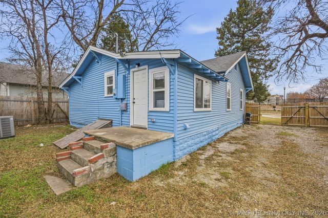 2807 E 3rd Street, Tulsa, OK 74104