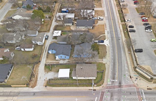 2807 E 3rd Street, Tulsa, OK 74104