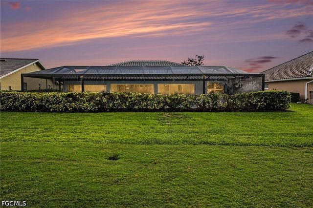 4618 Ashton CT, Naples, FL 34112