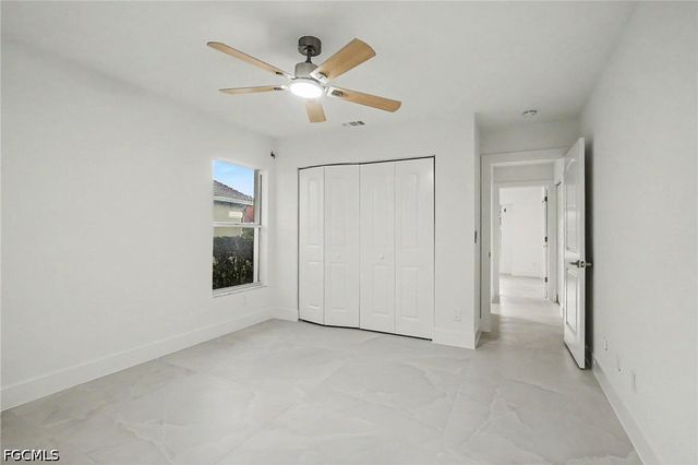 4618 Ashton CT, Naples, FL 34112