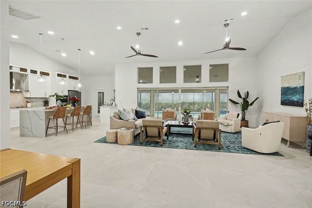 4618 Ashton CT, Naples, FL 34112