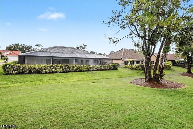 4618 Ashton CT, Naples, FL 34112