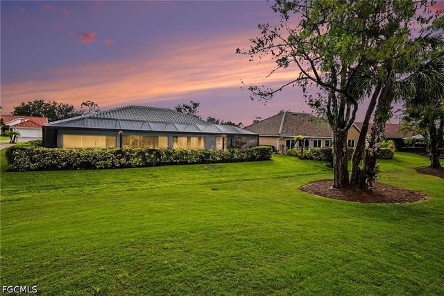 4618 Ashton CT, Naples, FL 34112