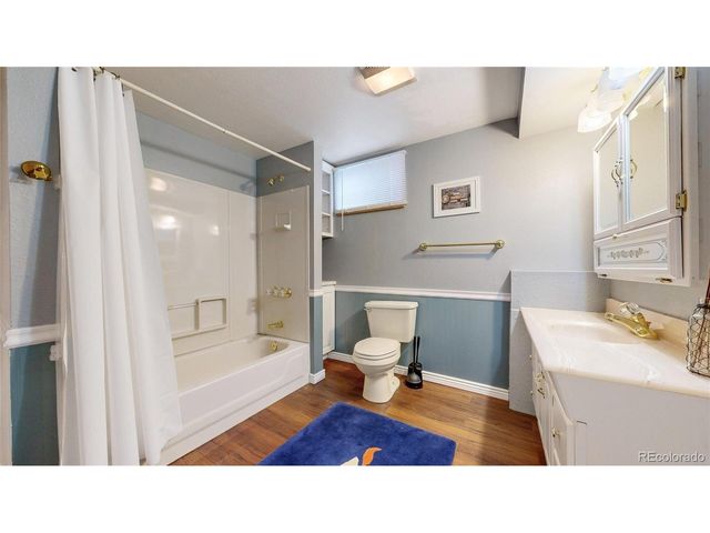 8277 S Yukon Way, Littleton, CO 80128