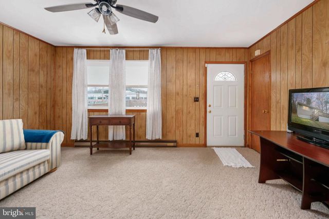 9 BELLS HILL RD, Stafford, VA 22554