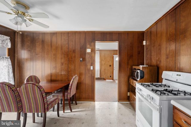 9 BELLS HILL RD, Stafford, VA 22554