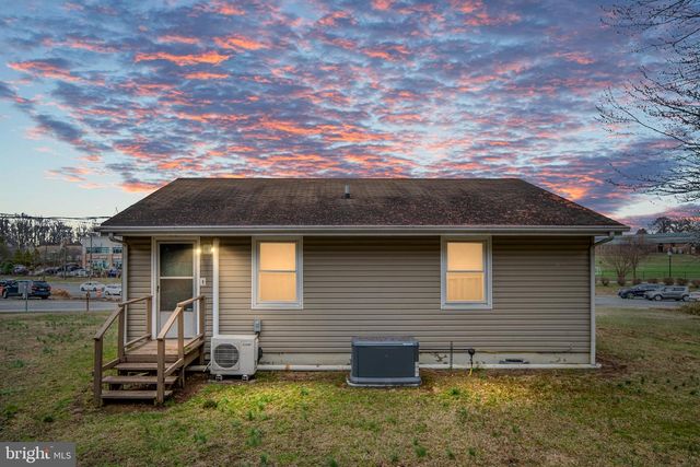 9 BELLS HILL RD, Stafford, VA 22554