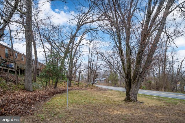 9 BELLS HILL RD, Stafford, VA 22554