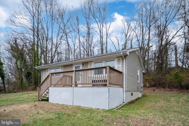 9 BELLS HILL RD, Stafford, VA 22554