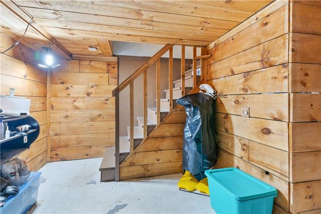 35 Mumford Street, Coventry, RI 02816