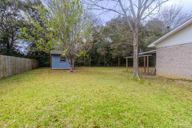 6027 Villenauve Ln, Pensacola, FL 32526