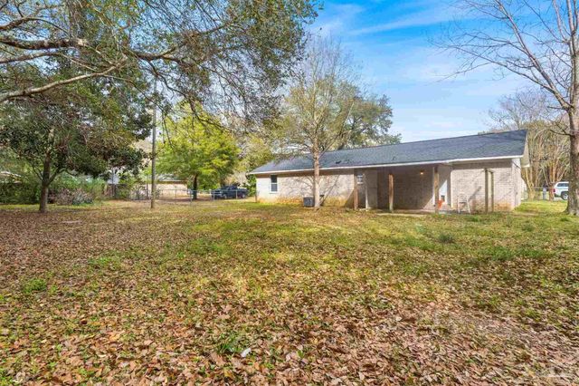 6027 Villenauve Ln, Pensacola, FL 32526