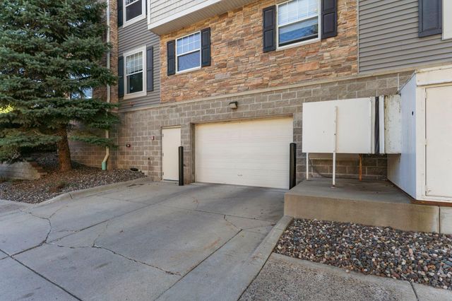 11159 Kinsley Street, Eden Prairie, MN 55344