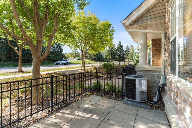 11159 Kinsley Street, Eden Prairie, MN 55344