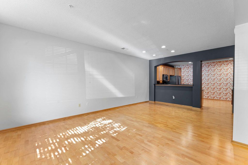 11159 Kinsley Street, Eden Prairie, MN 55344 — photo 5