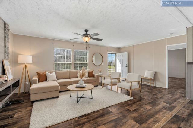 9021 Holmes Creek Rd, Smithville, TN 37166