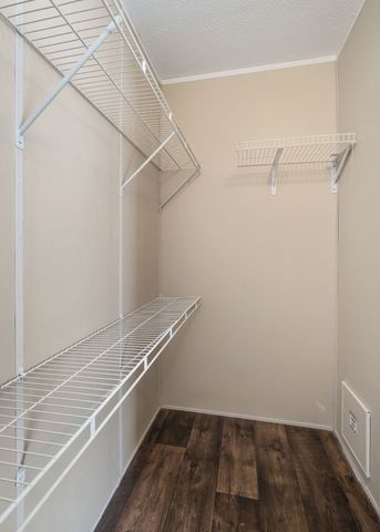 9021 Holmes Creek Rd, Smithville, TN 37166