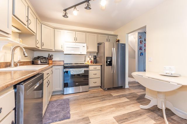 530 Liberty Pointe Drive 65, Ann Arbor, MI 48103