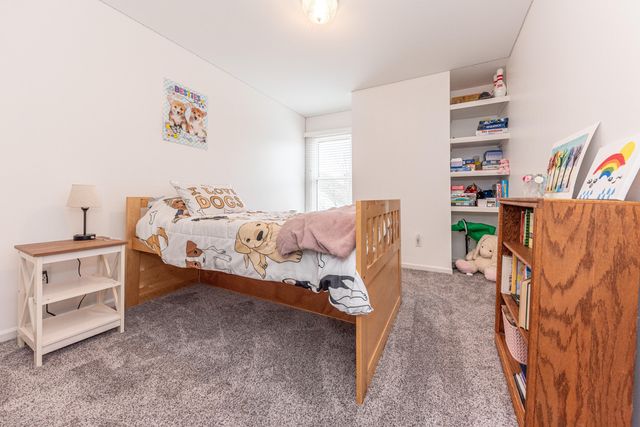 530 Liberty Pointe Drive 65, Ann Arbor, MI 48103