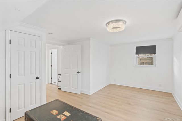 2552 Woodland Avenue, Wantagh, NY 11793