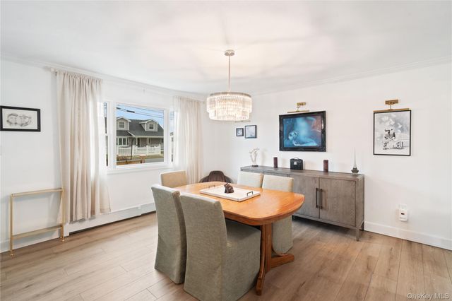 2552 Woodland Avenue, Wantagh, NY 11793