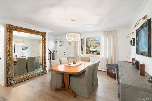 2552 Woodland Avenue, Wantagh, NY 11793