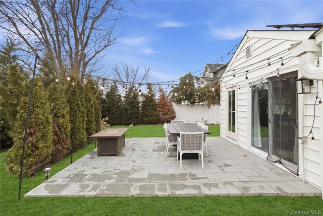 2552 Woodland Avenue, Wantagh, NY 11793