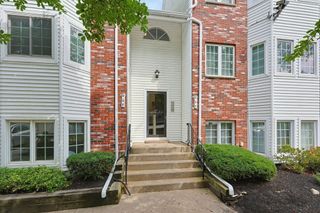 117 Tall Oaks Dr G, Weymouth, MA 02190