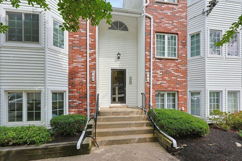 117 Tall Oaks Dr G, Weymouth, MA 02190