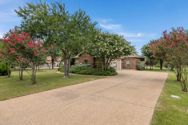 174 Estrella XING, Georgetown, TX 78628