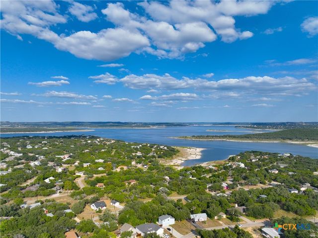 776 Lookout Drive, Canyon Lake, TX 78133