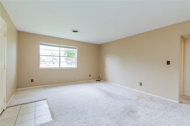2100 Monticello Avenue, Springdale, AR 72762