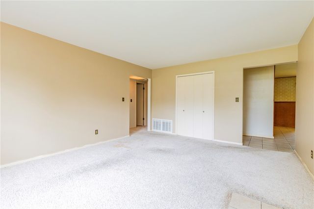 2100 Monticello Avenue, Springdale, AR 72762