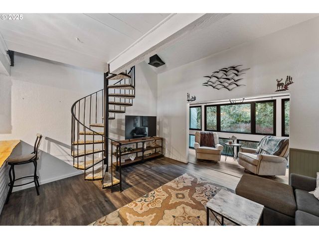 43605 STATE HIGHWAY 38 17, Reedsport, OR 97467