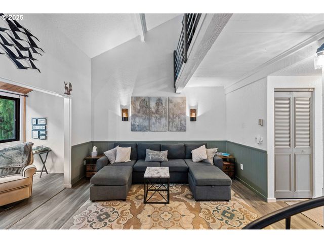 43605 STATE HIGHWAY 38 17, Reedsport, OR 97467