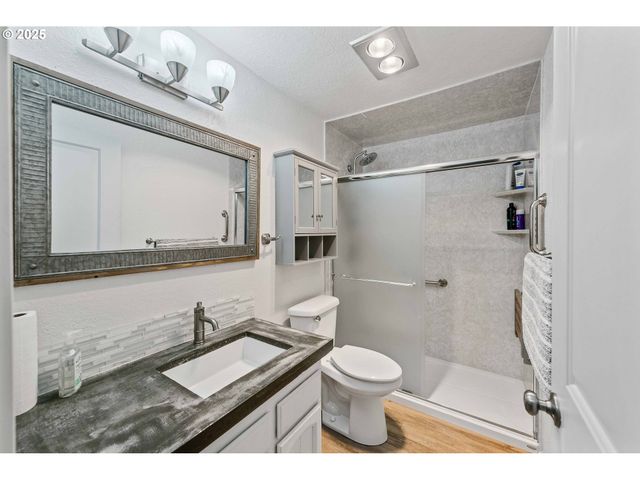 43605 STATE HIGHWAY 38 17, Reedsport, OR 97467