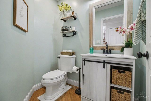 8272 Eagle Ridge Drive, West Chester, OH 45069