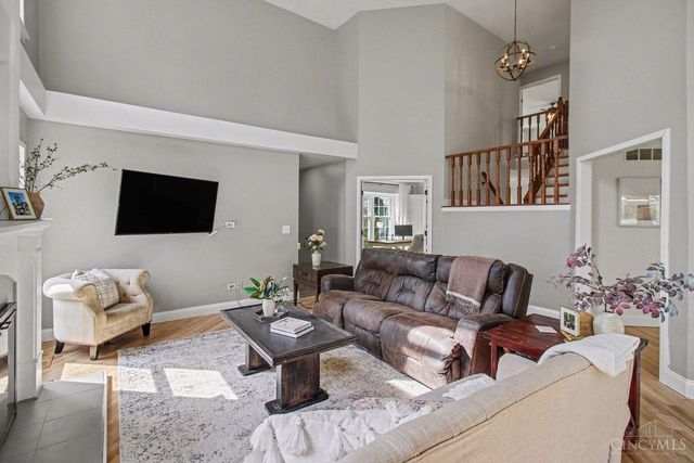 8272 Eagle Ridge Drive, West Chester, OH 45069